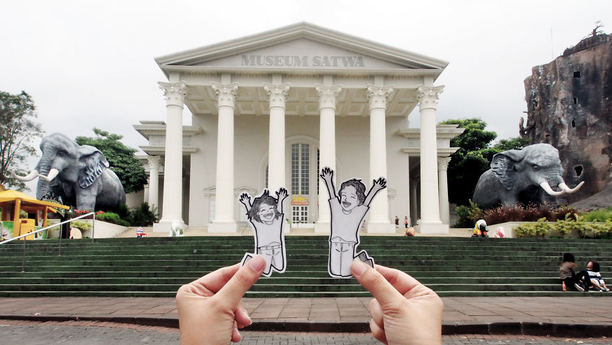 This Couple Captures Their Travels With Cute Drawings Instead Of Selfies This Couple Captures Their Travels With Cute Drawings Instead Of Selfies