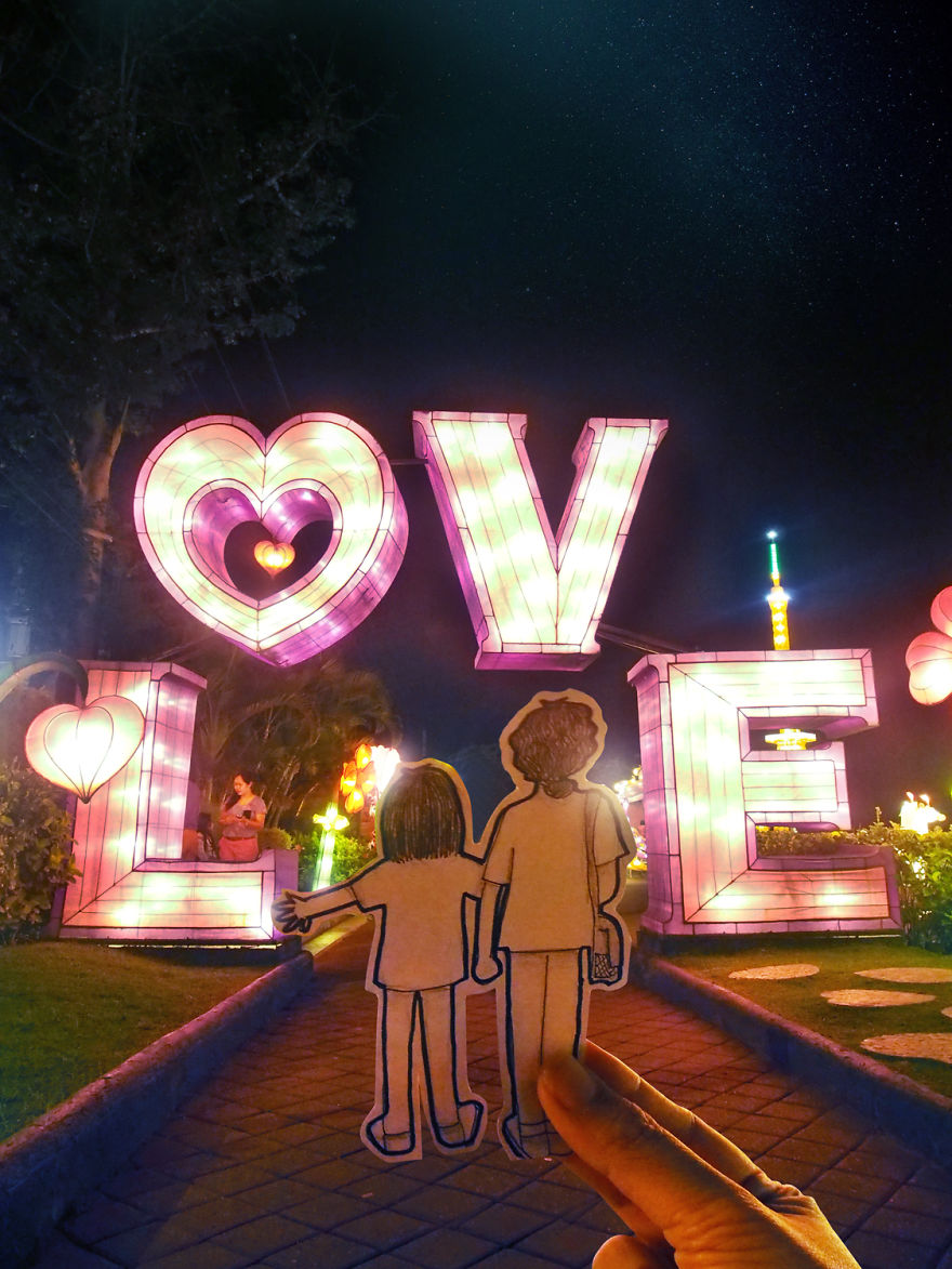 This Couple Captures Their Travels With Cute Drawings Instead Of Selfies This Couple Captures Their Travels With Cute Drawings Instead Of Selfies