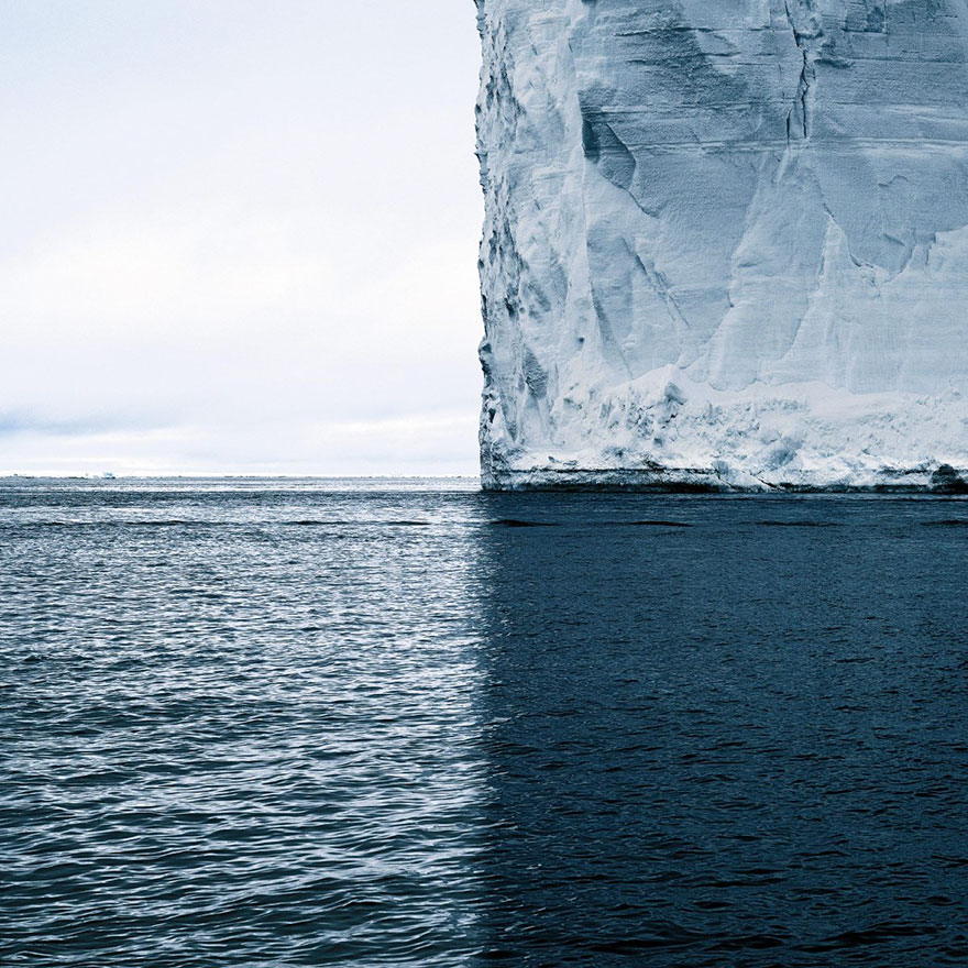 This Iceberg’s Shadows Divide The World Into 4 Perfect Quadrants This Iceberg’s Shadows Divide The World Into 4 Perfect Quadrants