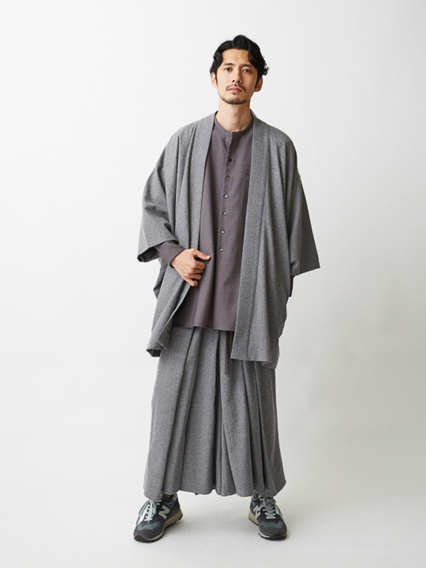 Samurai Coats From Japan Bring Back Traditional Clothing With Sophisticated Twist Samurai Coats From Japan Bring Back Traditional Clothing With Sophisticated Twist