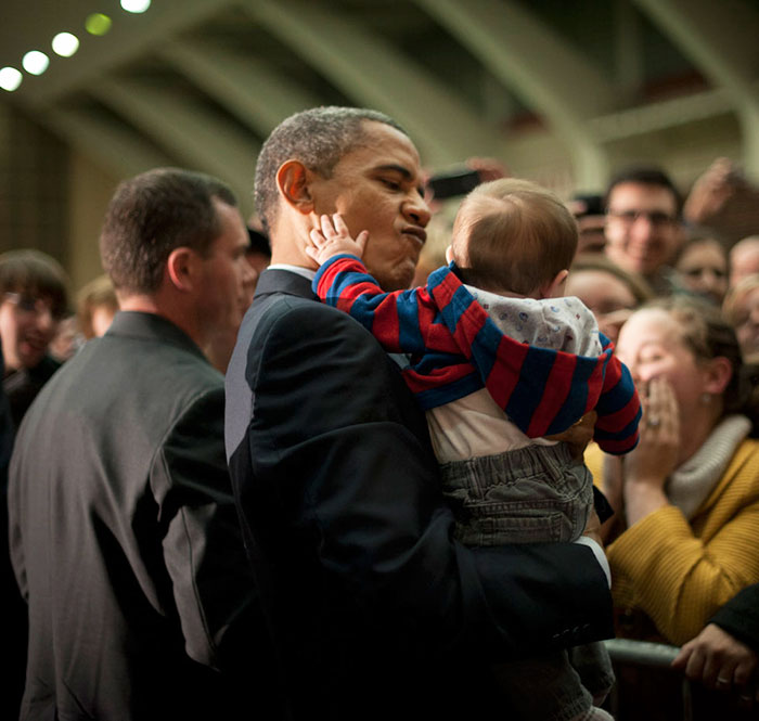 Men&#8217;s Bathrooms In U.S. Will Now Require Baby Changing Stations After Obama Signs Babies Act
