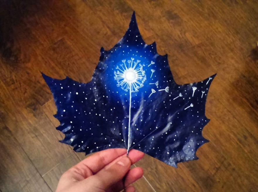 33 Fallen Leaves: Georgian Couple Uses Fallen Leaves To Create Out-Of-This-World Art 33 Fallen Leaves: Georgian Couple Uses Fallen Leaves To Create Out-Of-This-World Art