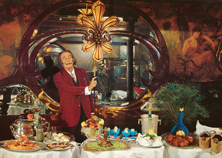 Rare Salvador Dali’s Surrealist Cookbook Is Being Re-Released For The First Time In Over 40 Years Rare Salvador Dali’s Surrealist Cookbook Is Being Re-Released For The First Time In Over 40 Years