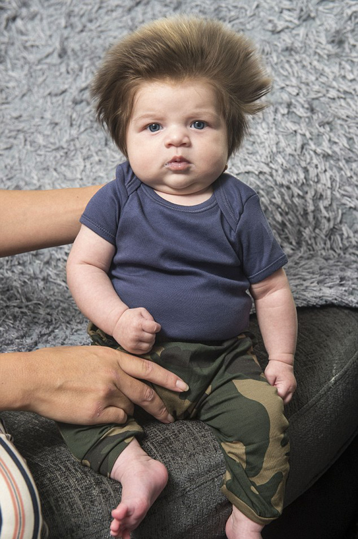 Meet 2-Month-Old Baby With The Craziest Bouffant Hair Ever Meet 2-Month-Old Baby With The Craziest Bouffant Hair Ever