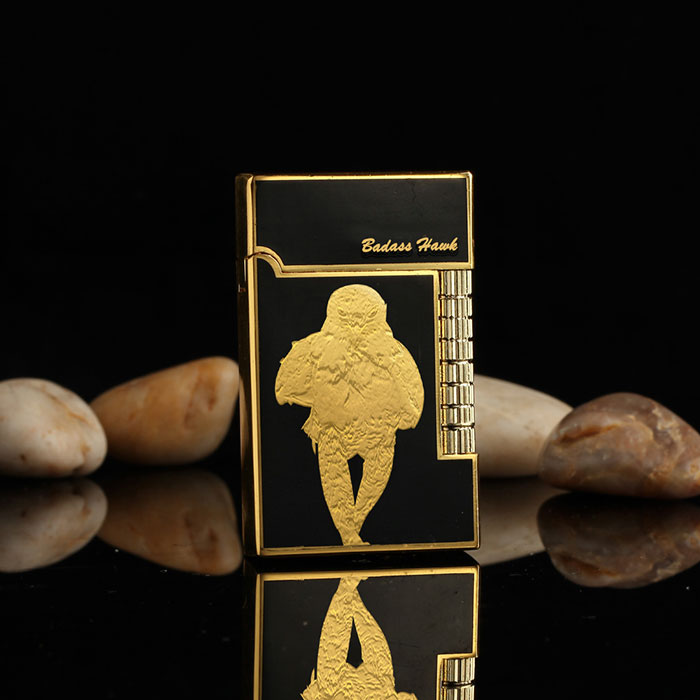 This Badass Hawk Just Sparked The Most Intense Photoshop Battle Ever (95 Pics) This Badass Hawk Just Sparked The Most Intense Photoshop Battle Ever (95 Pics)