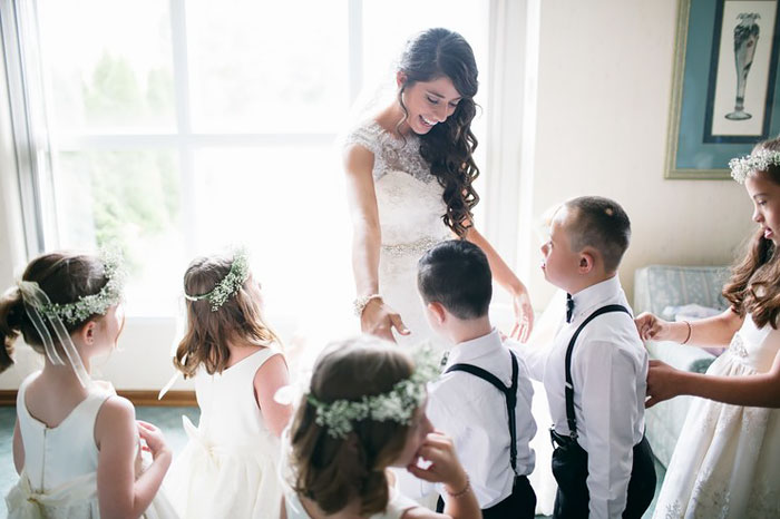 Special Ed Teacher Invites Entire Class To Her Wedding, And The Internet Falls In Love With Her Special Ed Teacher Invites Entire Class To Her Wedding, And The Internet Falls In Love With Her