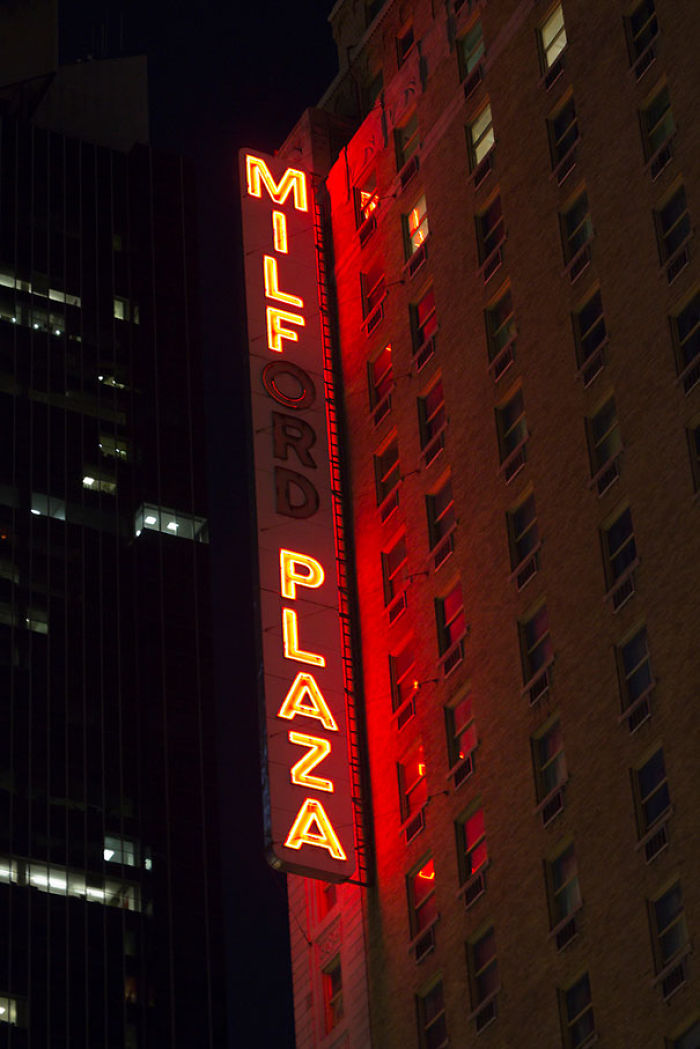 93 Of The Worst Neon Sign Fails Ever 93 Of The Worst Neon Sign Fails Ever