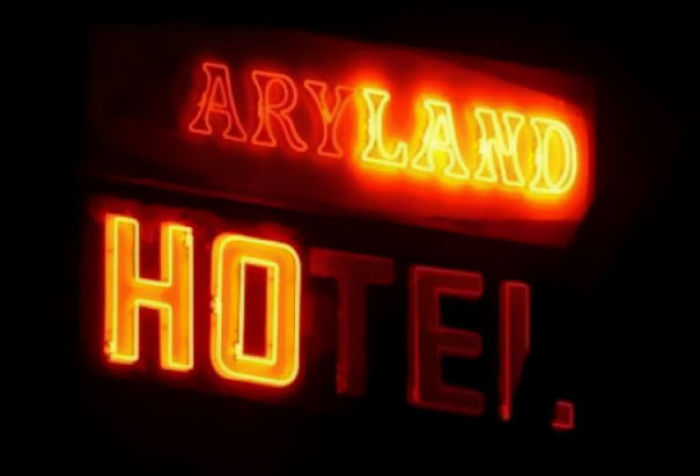 93 Of The Worst Neon Sign Fails Ever 93 Of The Worst Neon Sign Fails Ever