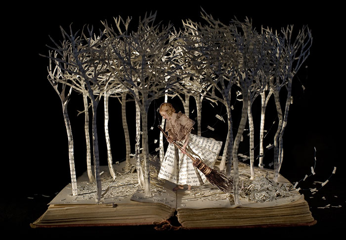 Old Books Turned Into Fairytale Sculptures By Su Blackwell Old Books Turned Into Fairytale Sculptures By Su Blackwell
