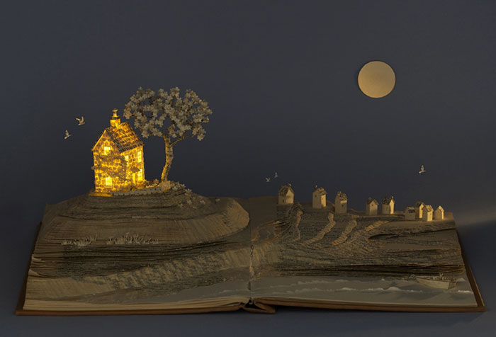 Old Books Turned Into Fairytale Sculptures By Su Blackwell Old Books Turned Into Fairytale Sculptures By Su Blackwell