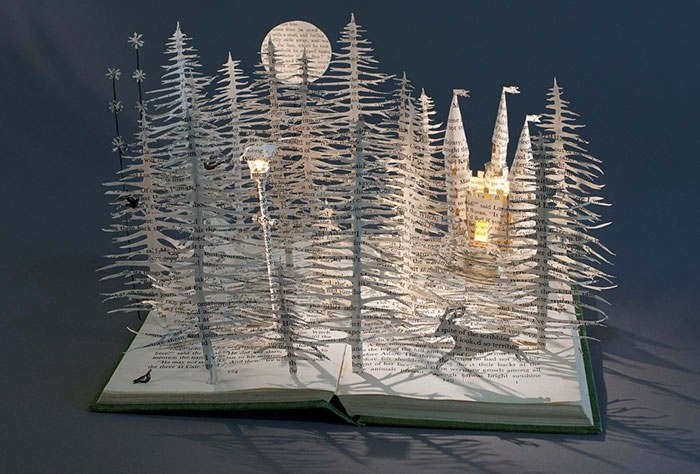Old Books Turned Into Fairytale Sculptures By Su Blackwell Old Books Turned Into Fairytale Sculptures By Su Blackwell