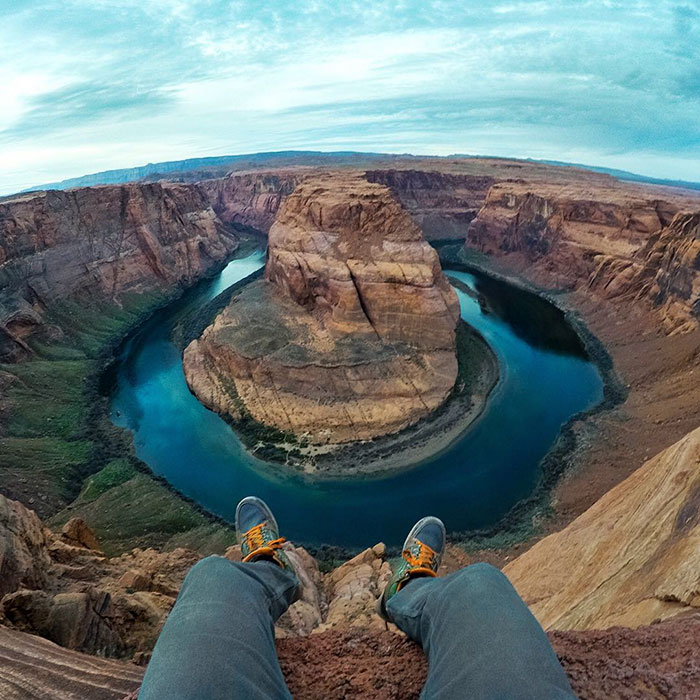 Guy Turns His Grandma’s Old Van Into Mobile Home And Spends 2 Years Travelling The World