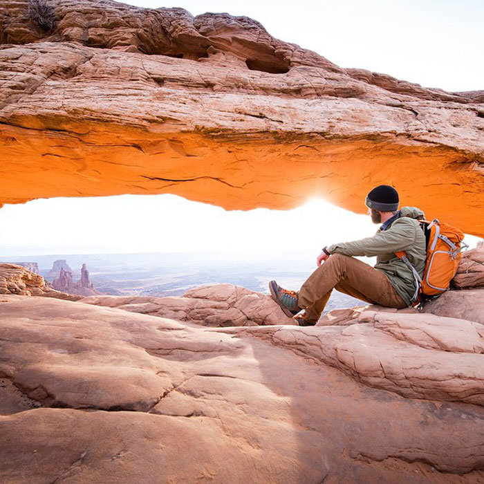 Guy Turns His Grandma’s Old Van Into Mobile Home And Spends 2 Years Travelling The World