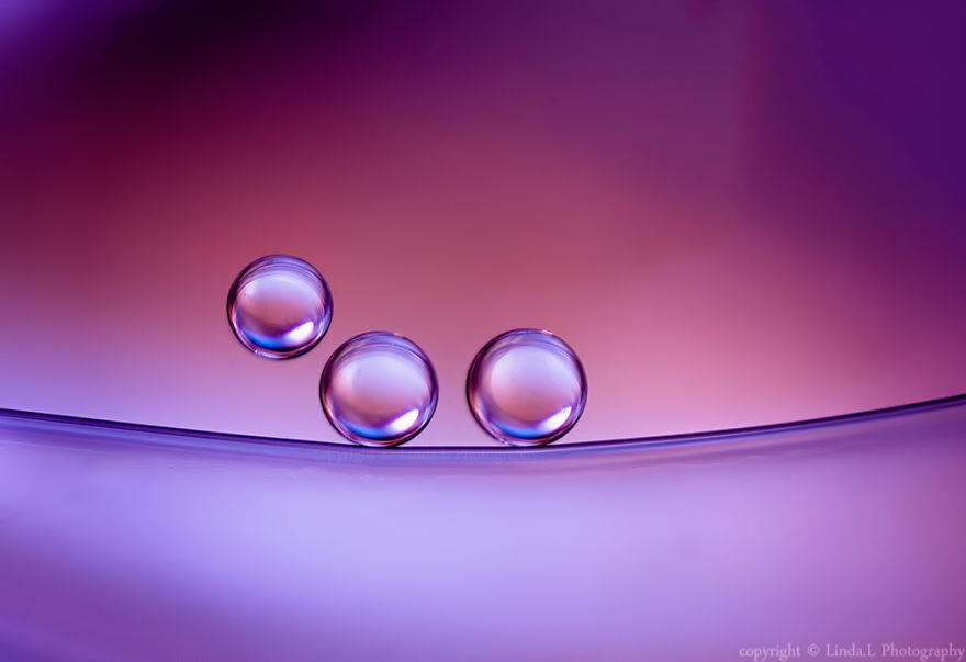 I Use Oil And Water To Photograph Abstract Drops I Use Oil And Water To Photograph Abstract Drops
