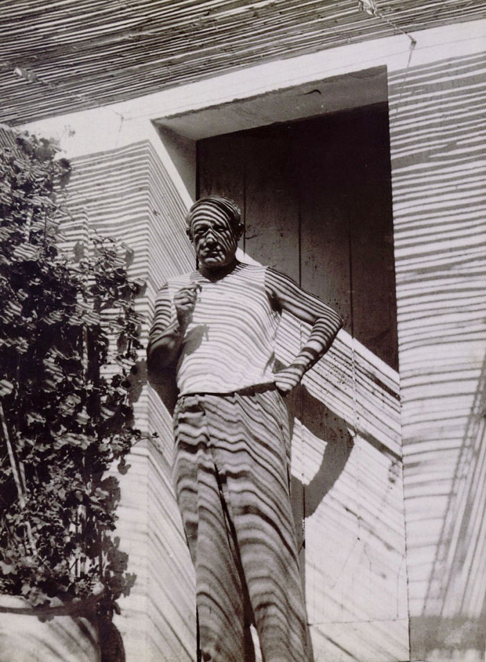 38 Creative Photographers Who Know How To Use Shadows