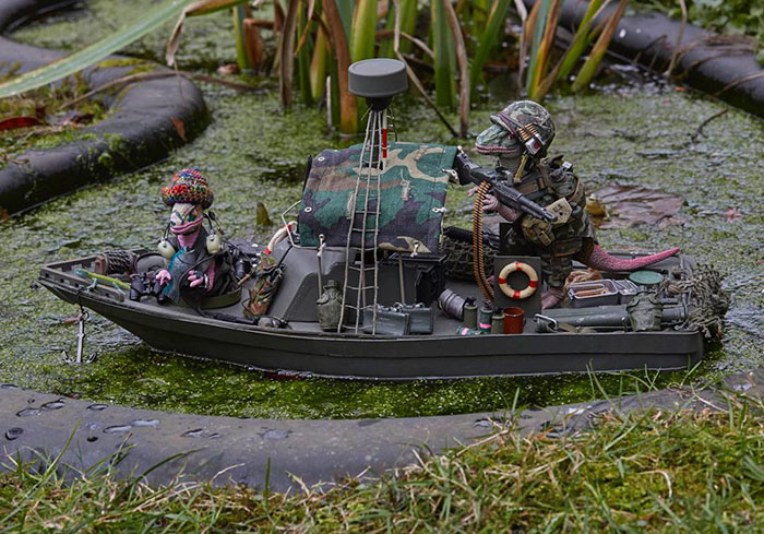 Guy Has A Work Burnout, And Whenever His Friend Asks How He’s Doing, He Sends These Guy Has A Work Burnout, And Whenever His Friend Asks How He’s Doing, He Sends These