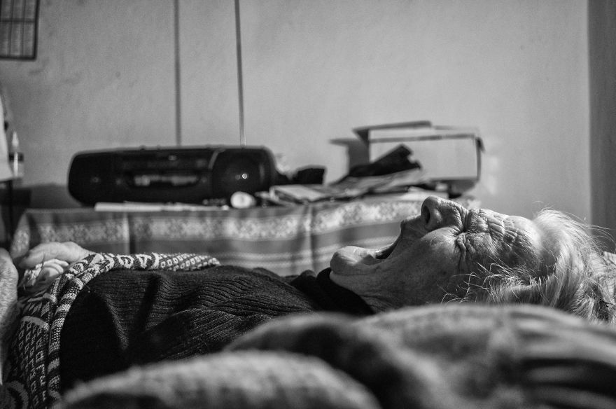 I Followed My 83-Year-Old Grandma Around Her Farm For One Day I Followed My 83-Year-Old Grandma Around Her Farm For One Day