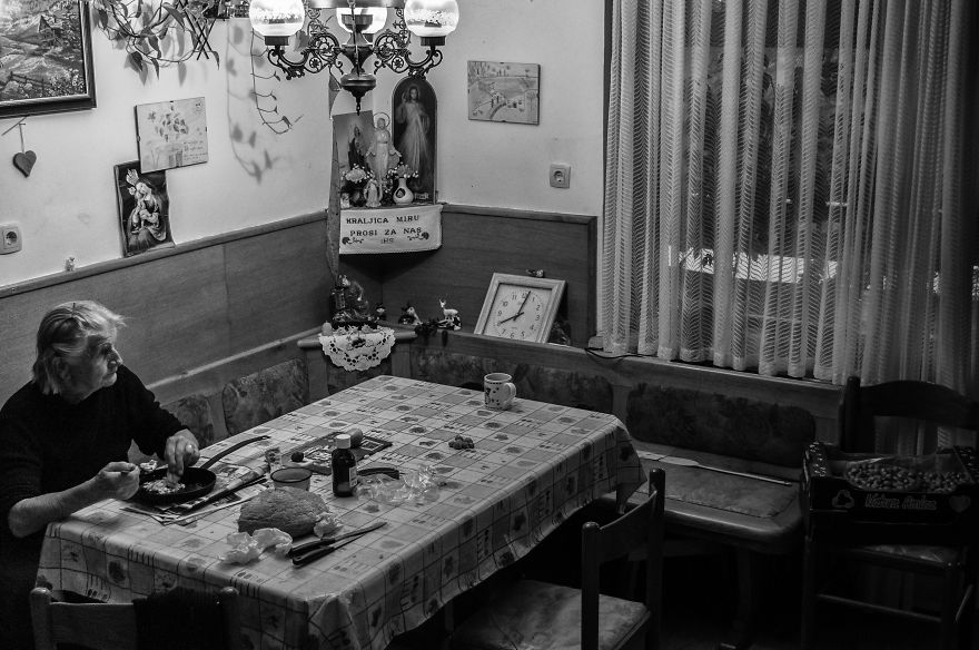 I Followed My 83-Year-Old Grandma Around Her Farm For One Day I Followed My 83-Year-Old Grandma Around Her Farm For One Day