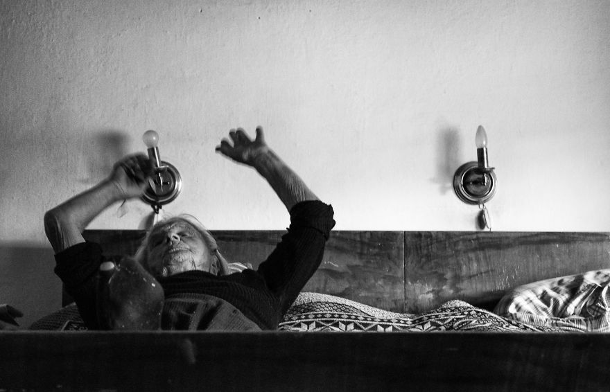 I Followed My 83-Year-Old Grandma Around Her Farm For One Day I Followed My 83-Year-Old Grandma Around Her Farm For One Day