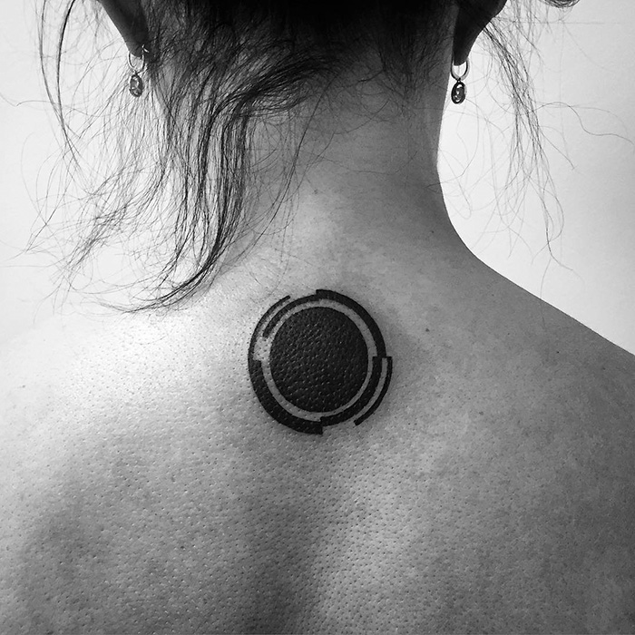 46 Minimalist Digitally-Designed Tattoos By Russian Artist 46 Minimalist Digitally-Designed Tattoos By Russian Artist