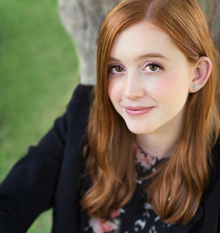 Teen Who Used To Be Bullied Creates ‘Sit With Us’ App That Helps Students Find Lunch Buddies Teen Who Used To Be Bullied Creates ‘Sit With Us’ App That Helps Students Find Lunch Buddies