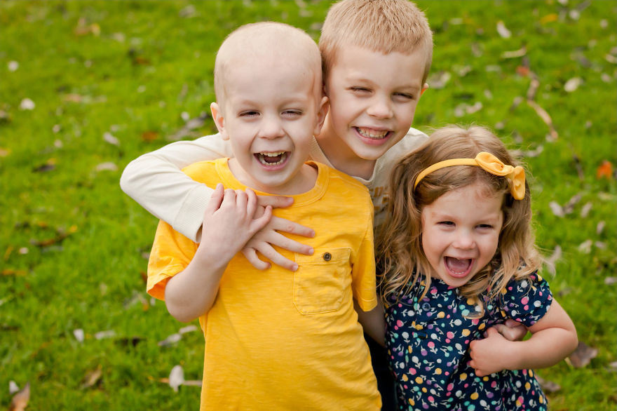 We Volunteer To Photograph Children Battling Cancer To Show How Amazing These Fighters Are We Volunteer To Photograph Children Battling Cancer To Show How Amazing These Fighters Are