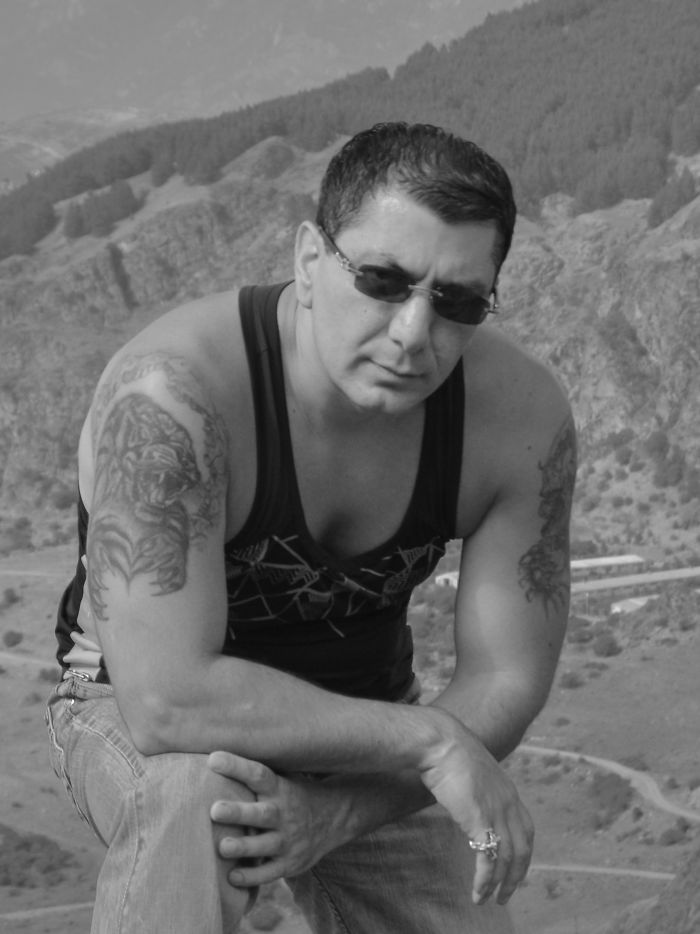 98 People Who Look Exactly Like Cartoon Characters 98 People Who Look Exactly Like Cartoon Characters