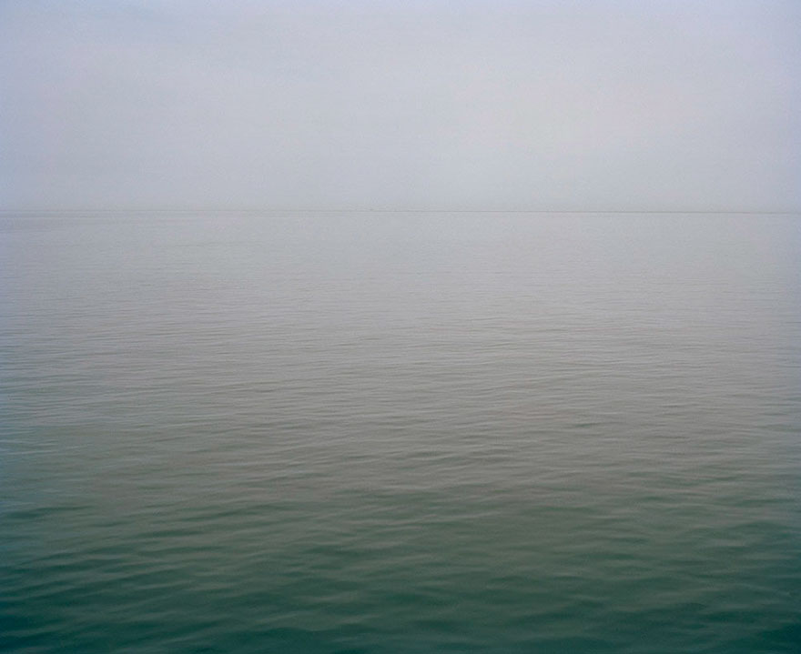 Photographer Documents Husband’s Depression In Intimate Photo Series Photographer Documents Husband’s Depression In Intimate Photo Series