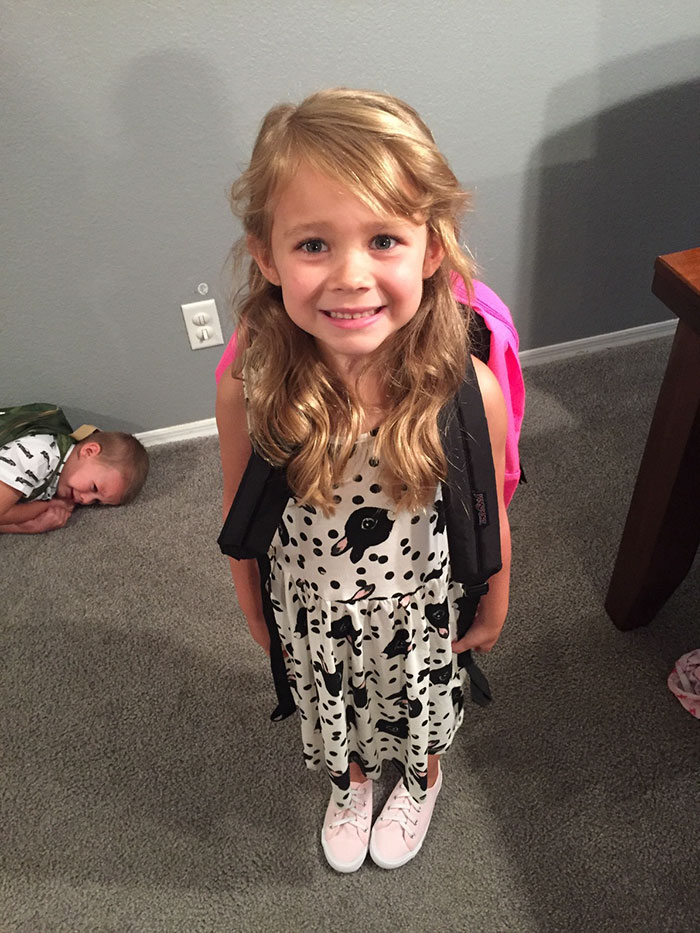27 Hilarious Pics Of Kids Before & After Their First Day Of School 27 Hilarious Pics Of Kids Before & After Their First Day Of School