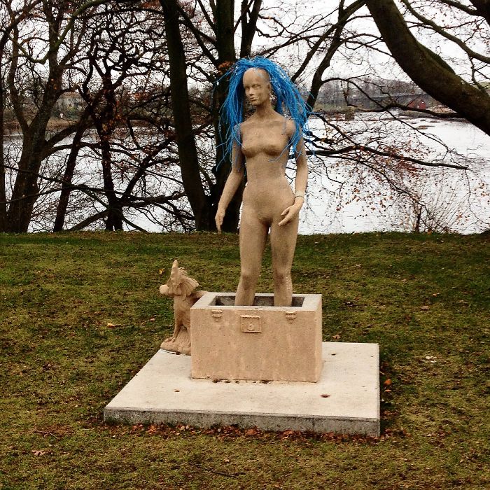 World’s Ugliest Art: Post Your Hometown “Art” You’re Ashamed Of World’s Ugliest Art: Post Your Hometown “Art” You’re Ashamed Of