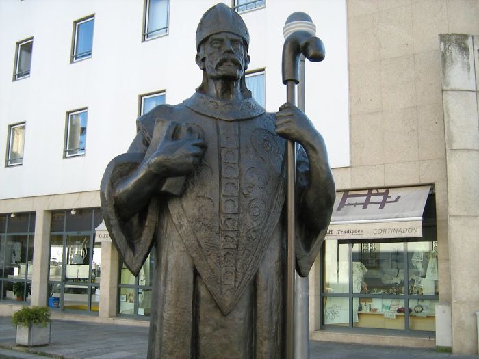 World’s Ugliest Art: Post Your Hometown “Art” You’re Ashamed Of World’s Ugliest Art: Post Your Hometown “Art” You’re Ashamed Of