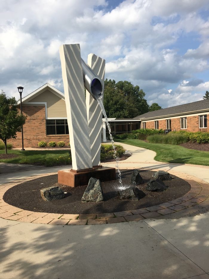 World’s Ugliest Art: Post Your Hometown “Art” You’re Ashamed Of World’s Ugliest Art: Post Your Hometown “Art” You’re Ashamed Of