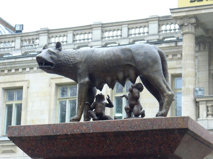 World’s Ugliest Art: Post Your Hometown “Art” You’re Ashamed Of World’s Ugliest Art: Post Your Hometown “Art” You’re Ashamed Of