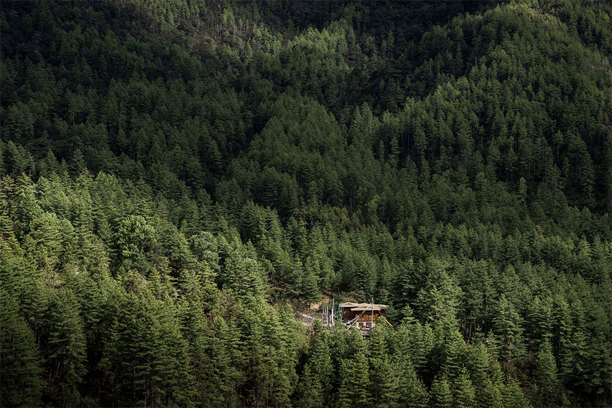 47 Lonely Little Houses To Get Away From This World 47 Lonely Little Houses To Get Away From This World