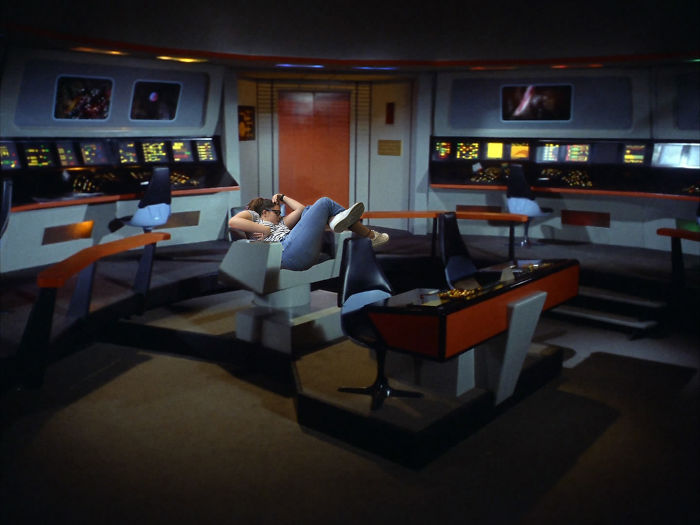 Girl Falls Asleep At Uni, And The Internet’s Response Is Wilder Than Her Dreams Girl Falls Asleep At Uni, And The Internet’s Response Is Wilder Than Her Dreams