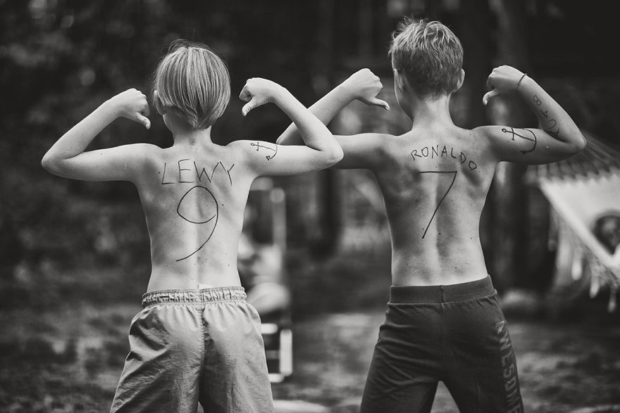 Summer Unplugged: I Document My Kids Spending Idyllic Summers Without Computers Summer Unplugged: I Document My Kids Spending Idyllic Summers Without Computers