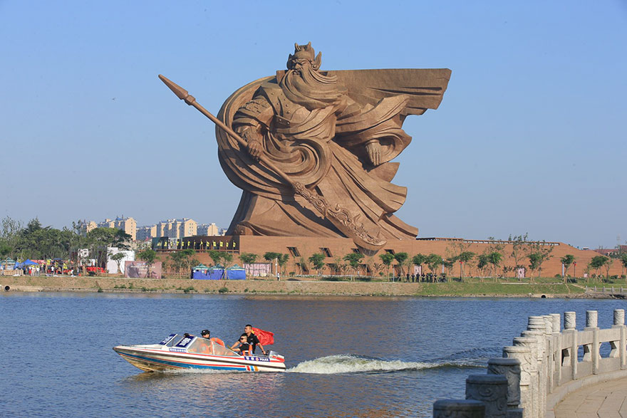 42 Of The Most Amazing Sculptures In The World