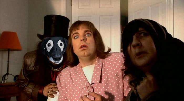 This Black Lab Is Slowly Turning White, So Internet Responds With Photoshop Battle