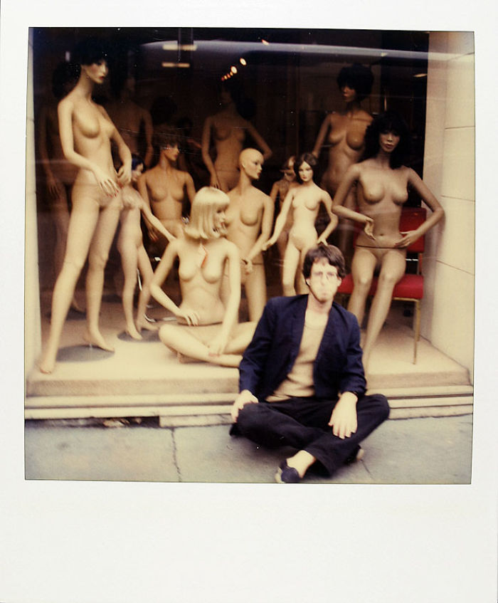 This Man Took A Polaroid Every Day For 18 Years Until The Day He Died, And It’ll Break Your Heart This Man Took A Polaroid Every Day For 18 Years Until The Day He Died, And It’ll Break Your Heart