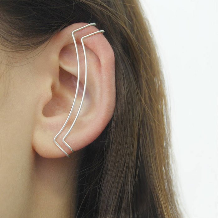 Minimalist Geometric Earrings That Create A Beautiful Illusion When You Put Them On Minimalist Geometric Earrings That Create A Beautiful Illusion When You Put Them On