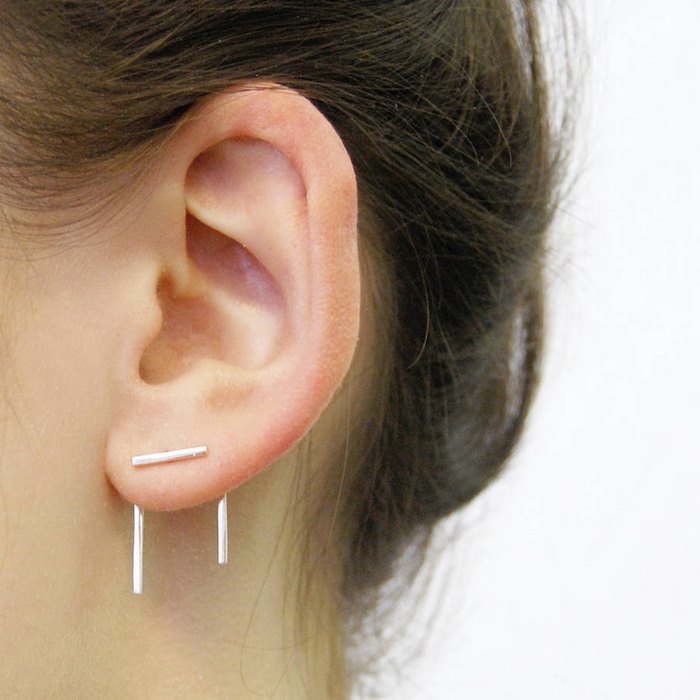 Minimalist Geometric Earrings That Create A Beautiful Illusion When You Put Them On Minimalist Geometric Earrings That Create A Beautiful Illusion When You Put Them On