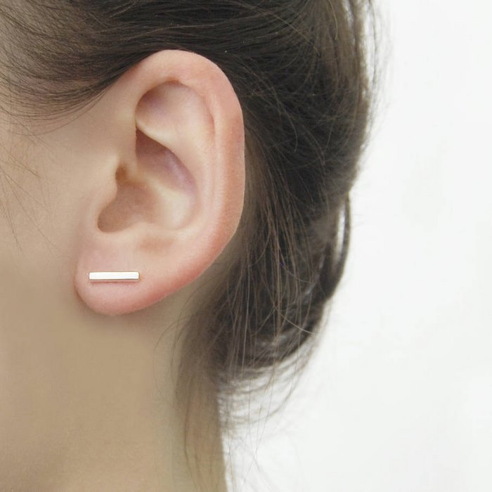 Minimalist Geometric Earrings That Create A Beautiful Illusion When You Put Them On Minimalist Geometric Earrings That Create A Beautiful Illusion When You Put Them On