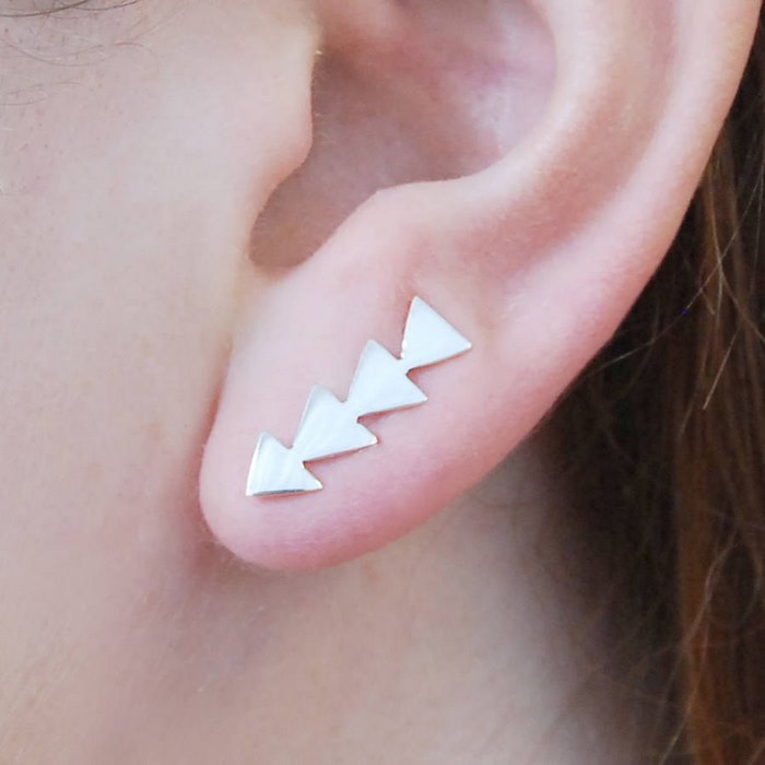 Minimalist Geometric Earrings That Create A Beautiful Illusion When You Put Them On Minimalist Geometric Earrings That Create A Beautiful Illusion When You Put Them On