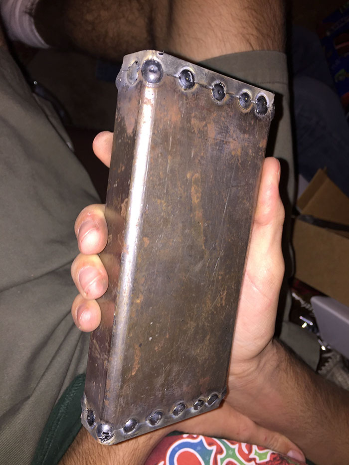 197 Hilarious Photos That Prove Siblings Are The Biggest Assholes Ever 197 Hilarious Photos That Prove Siblings Are The Biggest Assholes Ever