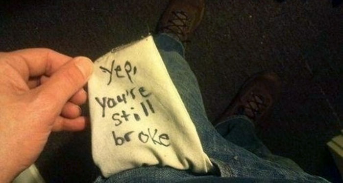 197 Hilarious Photos That Prove Siblings Are The Biggest Assholes Ever 197 Hilarious Photos That Prove Siblings Are The Biggest Assholes Ever