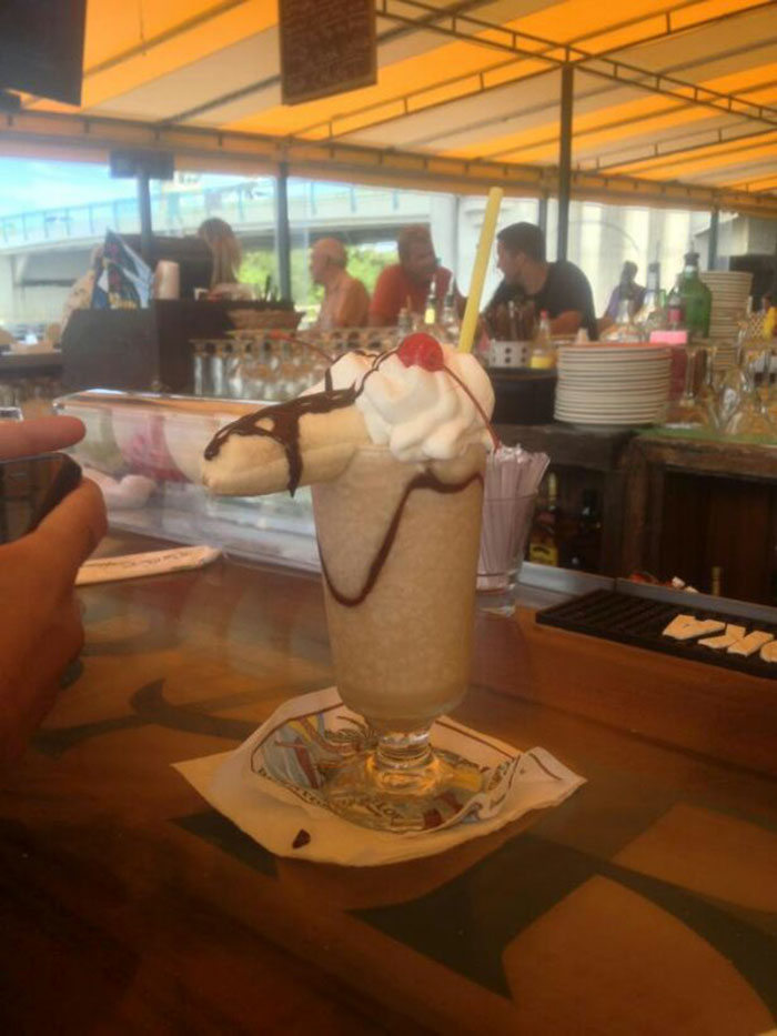 197 Hilarious Photos That Prove Siblings Are The Biggest Assholes Ever 197 Hilarious Photos That Prove Siblings Are The Biggest Assholes Ever