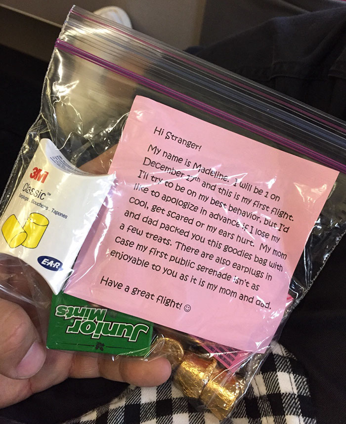 Mom’s Brutally Honest Post Explains Why You Don’t Owe Strangers Candy For Sitting Next To Your Babies Mom’s Brutally Honest Post Explains Why You Don’t Owe Strangers Candy For Sitting Next To Your Babies