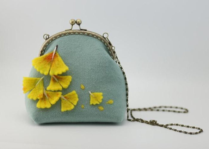 I Find Felting Healing And Relaxing So I Use It To Create Berets And Purses I Find Felting Healing And Relaxing So I Use It To Create Berets And Purses