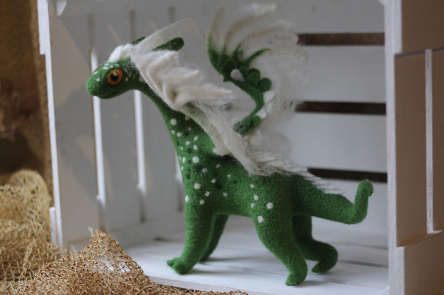 Felt Dragons By Russian Artist Alena Bobrova Felt Dragons By Russian Artist Alena Bobrova
