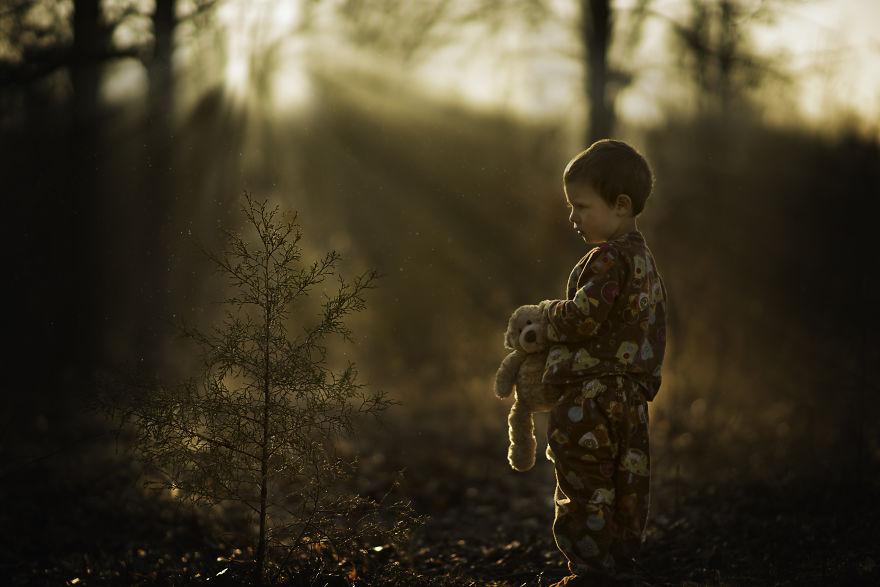 My Wife Told Me We Needed Pictures Of The Kids And Bought Me A Camera, Then This Happened